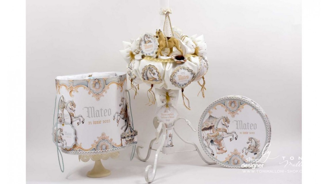 Lumanare de botez cu cai si un super carusel vintage Green Carousel 13
